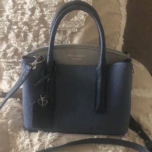 Kate Spade purse! Purchased in DC and comes with dust bag! Only used 2 times!